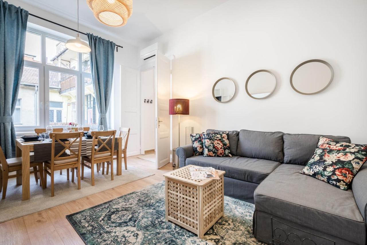 Bpr Blooming Design Home With A/C Budapeşte Dış mekan fotoğraf